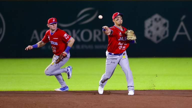 Charros de Jalisco cae 5-2 ante Jaguares de Nayarit y sufre su primer tropiezo en la LMP.