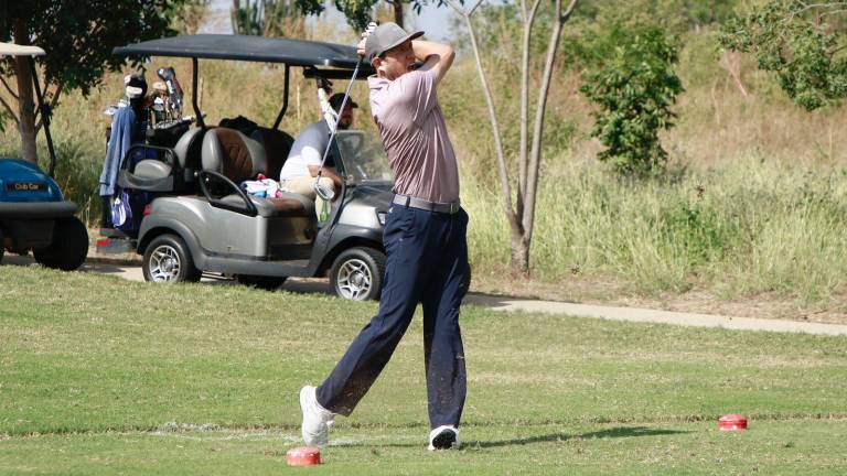 Culmina primer Torneo de Golf organizado por Acosta Asesores