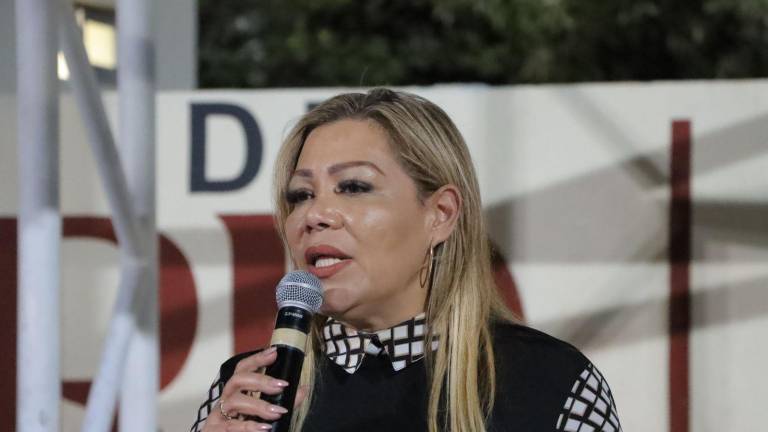 La alcaldesa Claudia Valdez Aguilar anunció que se analiza la entrega de apoyos decembrinos en coordinación con el Gobierno del Estado y la federación.