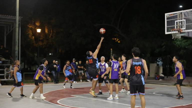 Tinaval, Infantes y Lázaro Cárdenas brillan en jornada del Torneo Marinos.