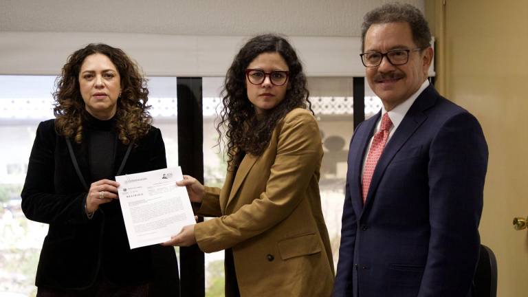 La Secretaria de Gobernación, Luisa María Alcalde, presentó una denuncia de juicio político en la Cámara de Diputados contra el Juez Crescencio Contreras Martínez.
