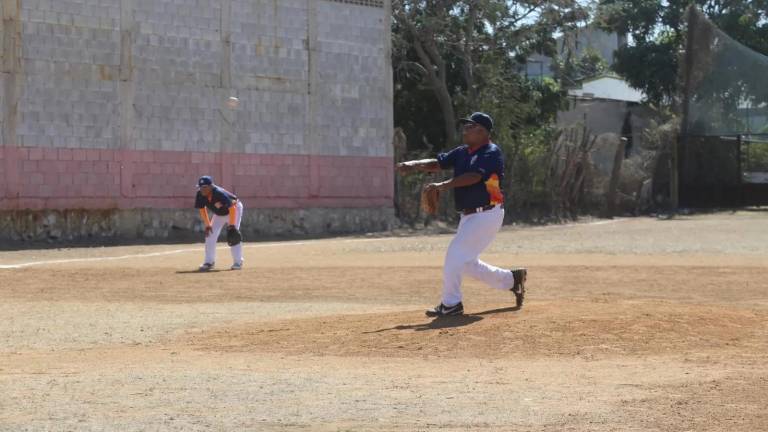 La Liga de Beisbol Supermáster conocerá este domingo a su nuevo campeón.