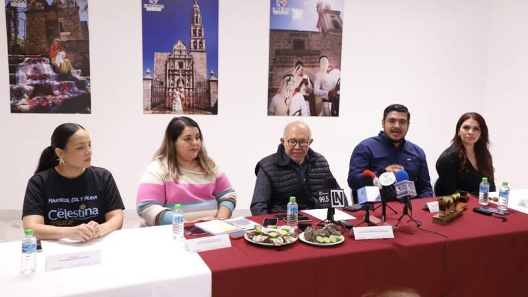 Conferencia de prensa para dar a conocer la Feria del Ostión en Celestino Gazca.