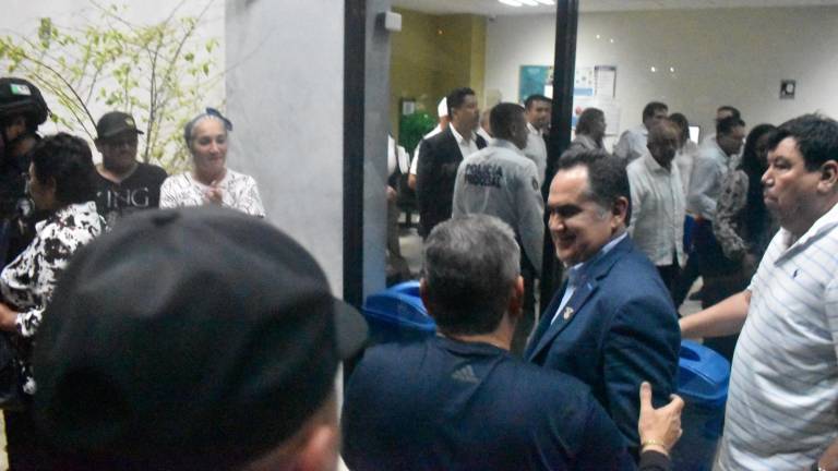 Madueña Molina junto al ex Rector Juan Eulogio Guerra Liera y el Comité de Adquisiciones de la UAS fueron vinculados a proceso la noche del jueves.