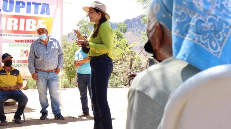 En Badiraguato, candidata que habría declinado lleva ventaja en el PREP