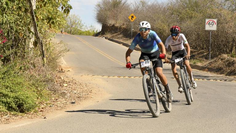 Se realiza la 4ª Gran Carrera y Paseo de Ciclismo 2026.