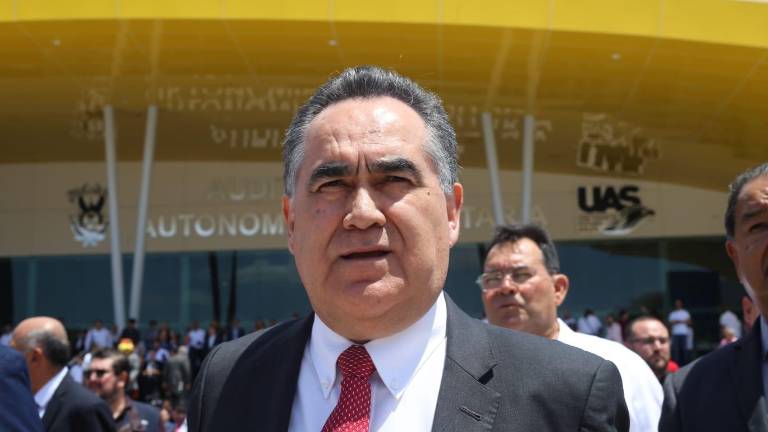 El Rector de la UAS Jesús Madueña Molina señala que aunque el Gobierno federal ha prometido recursos, aún no han llegado y pone en riesgo la operación de la Universidad.