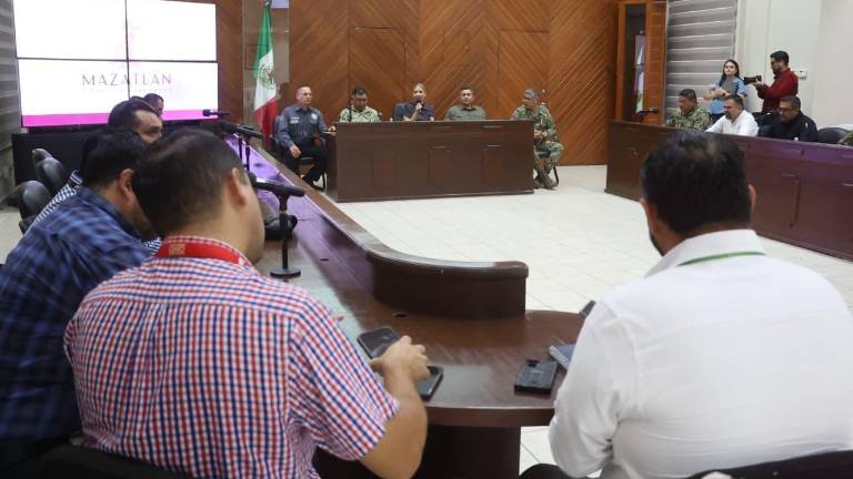 La estrategia contempla reforzar la presencia policial en plazas, corredores comerciales y zonas con gran flujo de personas.