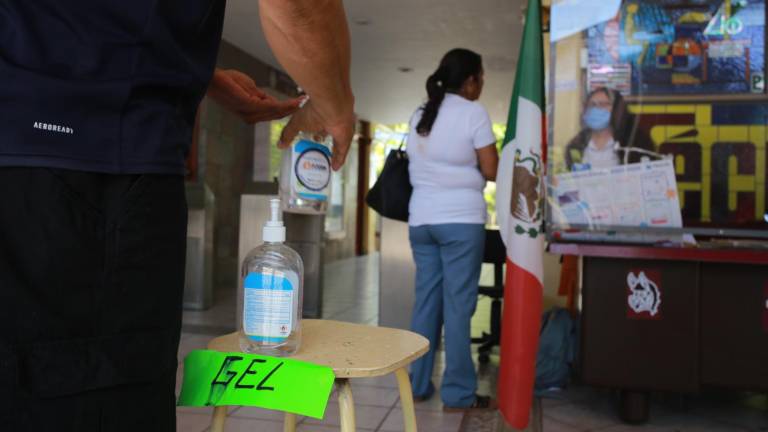 En Secundarias de Mazatlán están alertas de las recomendaciones de las autoridades de Salud y SEPyC por el rebrote de Covid-19.