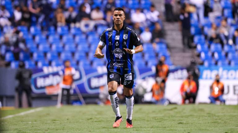 Barrera cuelga los botines.