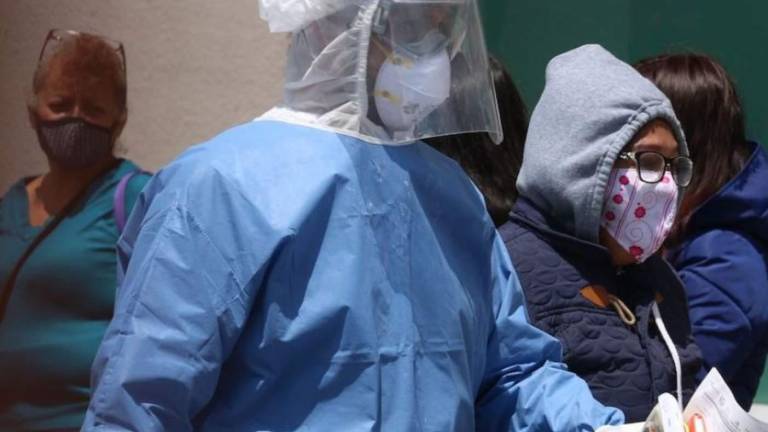 En Sinaloa sí han fallecido pacientes ya vacunados contra el Covid, pero es por enfermedades crónico degenerativas: Salud