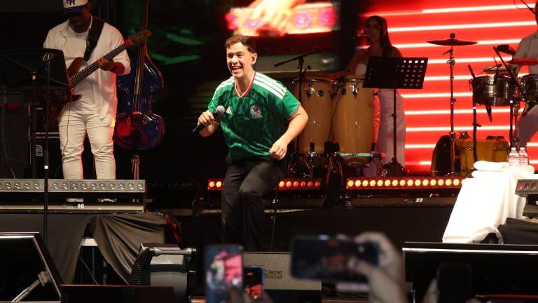 Guaynaa conquistó al público de Mazatlán con un concierto lleno de ritmo y energía.