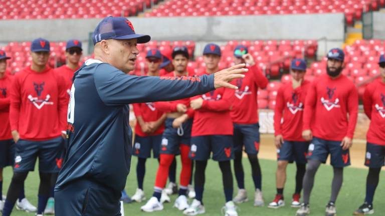 Venados afinan detalles rumbo a la Temporada 2025-2026 tras duelo ante Tomateros.
