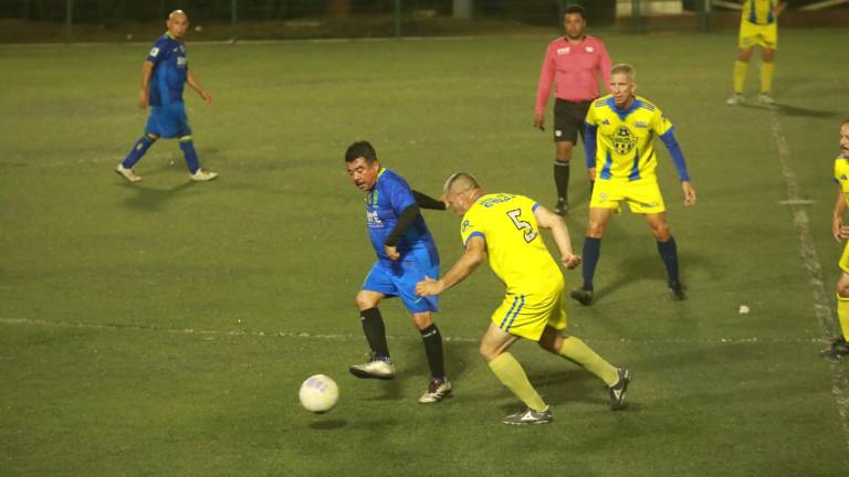 Se jugaron los cuartos de final de vuelta de la Liga de Futbol Superveteranos Municipal.