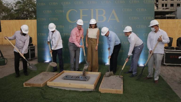Colocan Primera Piedra de Ceiba Residencial