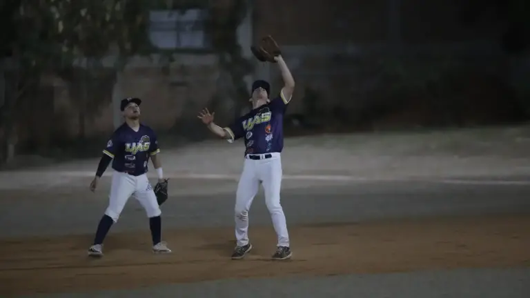 Águilas de la UAS superó Jumapam para emparejar su récord en tres triunfos por la misma cantidad de derrotas.