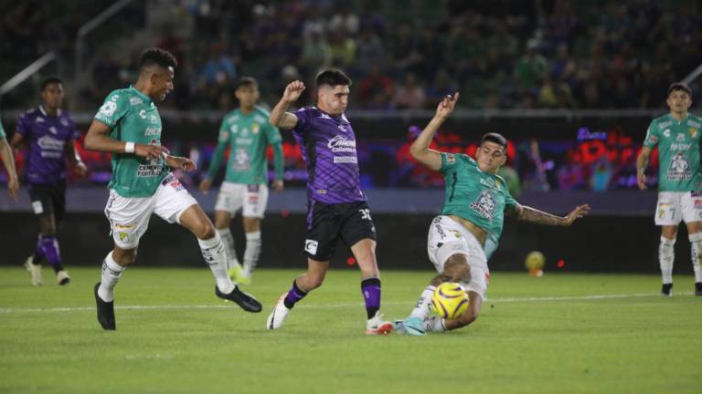 Mazatlán FC suma primer punto en el Torneo al igualar con León