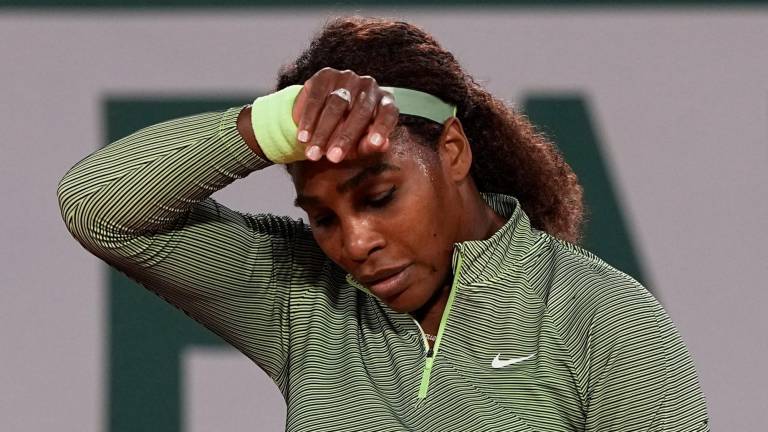 Serena se mostró frustrada en la pista.