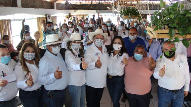 Se suma la Síndica Procuradora de Culiacán a campaña de Faustino Hernández