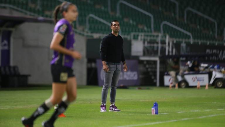 Jesús Padrón espera que Mazatlán FC Femenil encuentre rápido el equilibrio en el torneo