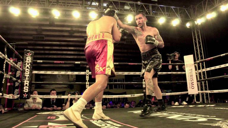 Gabriel Gollaz demostró su fuerte pegada en Culiacán.