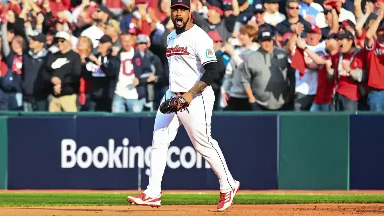 Clase fue liberado bajo fianza y deberá comparecer en diciembre.