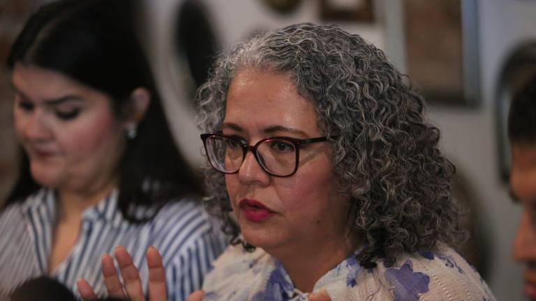 Graciela Domínguez Nava advirtió que muchas de las encuestas difundidas en medios y redes carecen de rigor científico y son utilizadas como propaganda política.