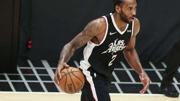 Kawhi Leonard renueva su vínculo con LA Clippers por cuatro temporadas