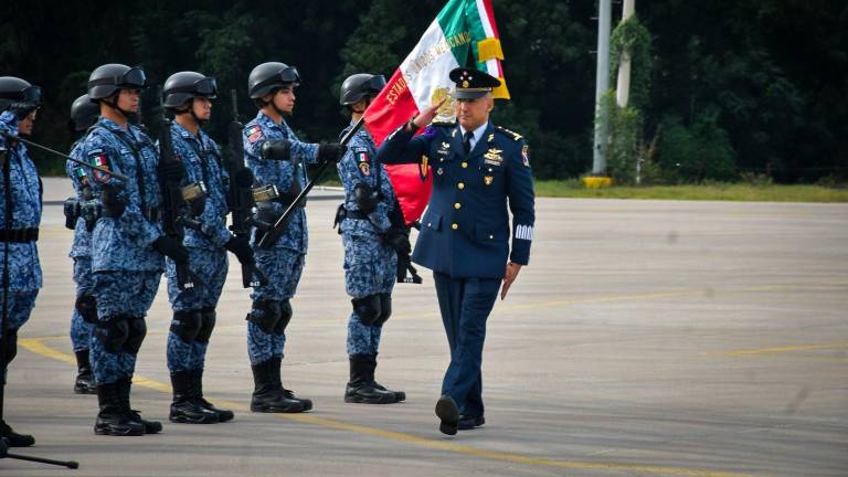 El General Édgar Emmanuel Campos asume como Comandante de la Novena Zona Aérea Militar en Culiacán.
