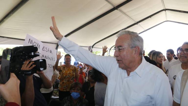 El Gobernador Rubén Rocha Moya dijo que Robespierre Lizárraga Otero no está impedido para aceptar el cargo de Secretario General de la UAS.