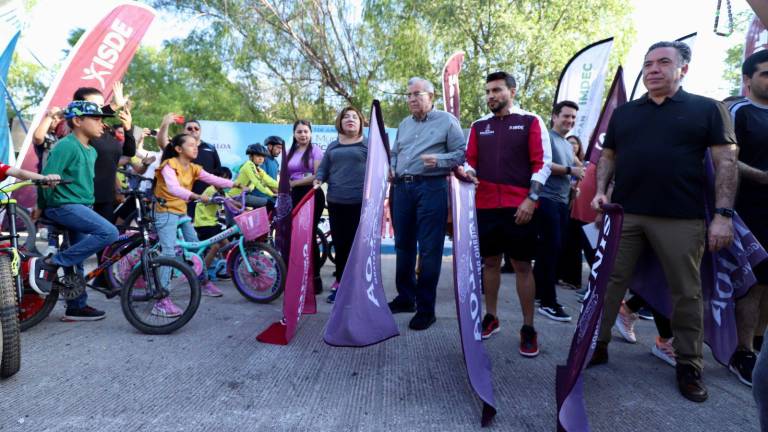 El Gobernador Rubén Rocha Moya dio el banderazo de salida de la Rodada Sinaloa 2023 por el Día Mundial de la Bicicleta.