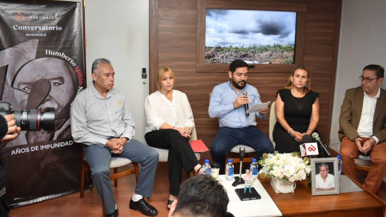 Colegas y amigos de Humberto Millán recordaron sus gratitudes, experiencias, complicaciones y en general las travesías que vivieron junto al homenajeado.