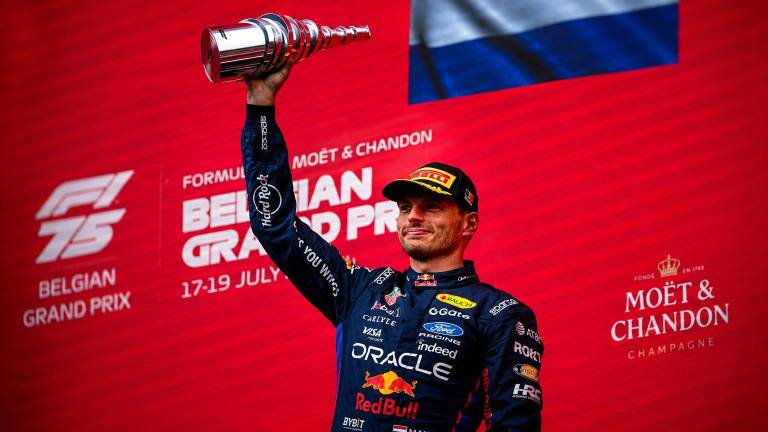 Max Verstappen seguirá con Red Bull hasta 2030.