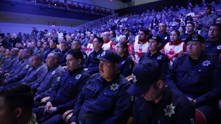 Durante el evento se destacó el valor de los elementos que han permanecido firmes durante los periodos de crisis e inseguridad que ha vivido la región.