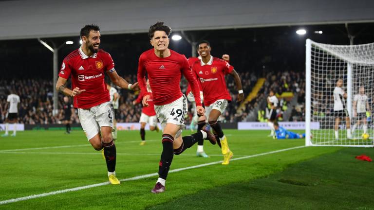 Manchester United logra agónico triunfo en su visita al Fulham