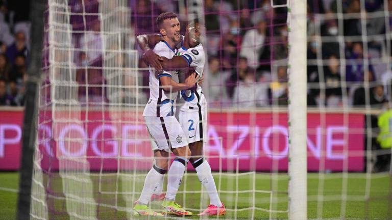 Iván Perisic anotó uno de los goles del Inter de Milán ante la Fiorentina.