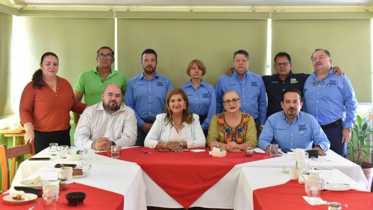 Guerra Ochoa se comprometió a gestionar proyectos que ayuden a solucionar las principales problemáticas que enfrenta el gremio.