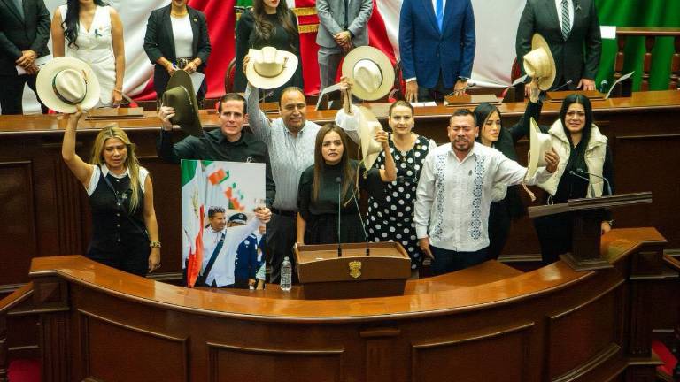 El Movimiento del Sombrero, al que pertenecía el Alcalde de Uruapan Carlos Manzo, se alista para convertirse en partido político nacional.
