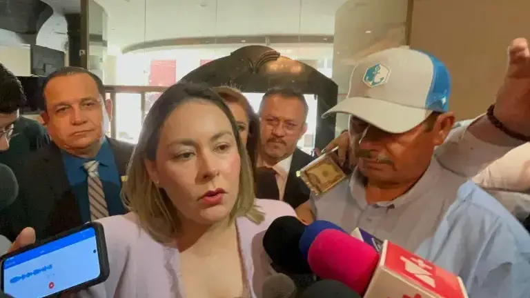 Yeraldine Bonilla subrayó que el nombramiento del general retirado fue decisión de la Sedena y no del Gobernador con licencia Rubén Rocha Moya.