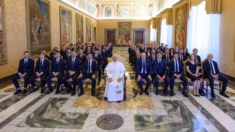 El plantel del Inter junto al Papa León XIV.