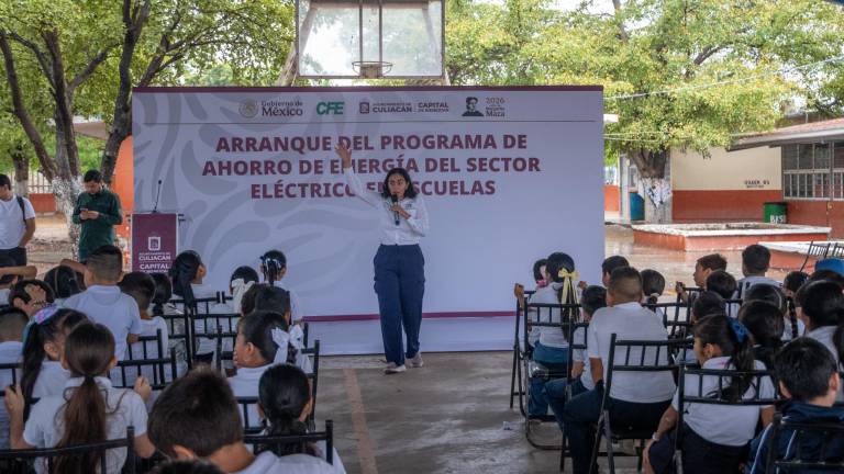 La escuela primaria Miguel Hidalgo fue el escenario donde se presentó la figura de los inspectores del buen uso energético.