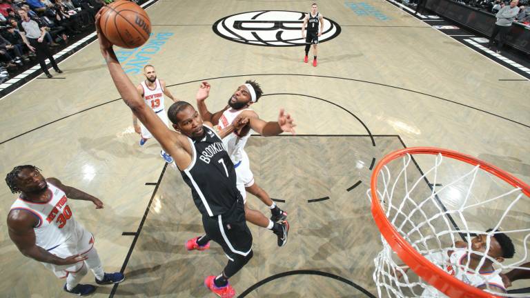 Kevin Durant anota 53 puntos y Nets supera a Knicks