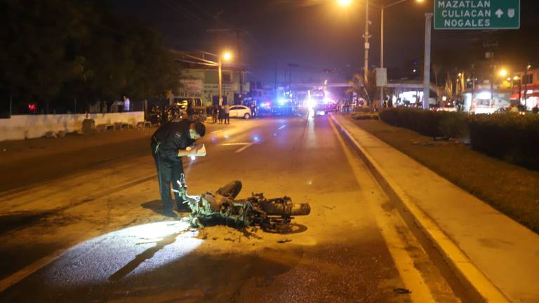 Accidente en motocicleta registrado la semana pasada al norte de Mazatlán, dejando una persona sin vida.