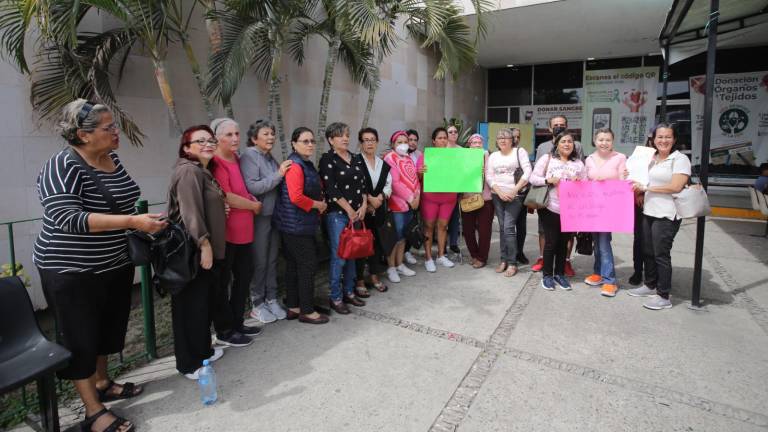 Pacientes que luchan contra el cáncer piden al IMSS en Mazatlán que no quite el turno vespertino.