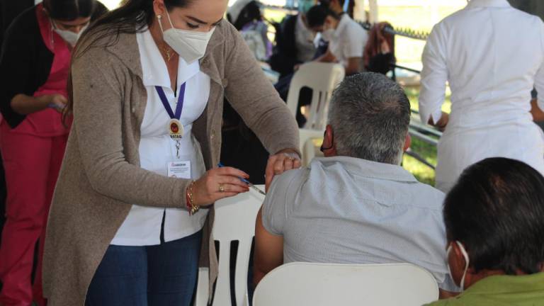 Mayores de 18 años puede acudir a vacunarse a los puntos fijos instalados en Culiacán, Los Mochis, Mazatlán y Guasave, donde recibirán la vacuna Abdala.