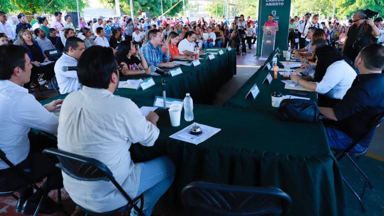 Realizan Sexta Sesión de Cabildo Abierto en fraccionamiento Terranova en Culiacán