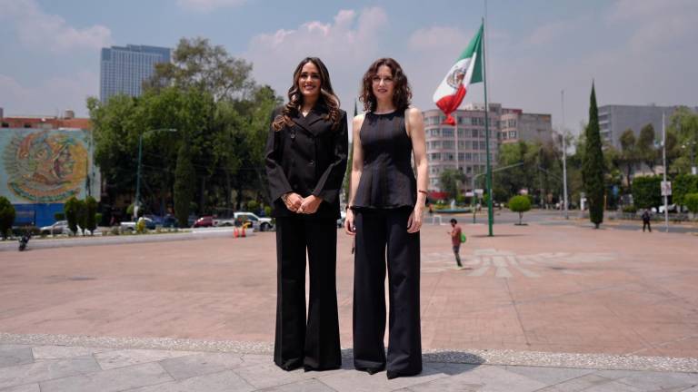 La Presidenta de la Comunidad de Madrid, Isabel Díaz Ayuso, con la Alcaldesa de Cuauhtémoc, Ciudad de México, Alessandra Rojo de la Vega.