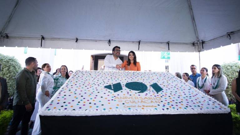 Pastel con el que Culiacán celebra 491 años de historia.