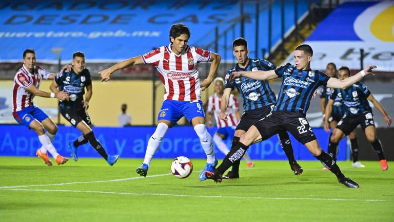 Chivas y Querétaro igualan.