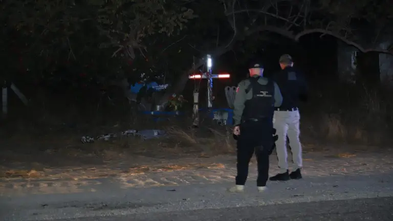 El reporte se registró en el kilómetro 50 de la carretera libre Mazatlán Culiacán en el entronque al poblado Los Conchitos en San Ignacio.